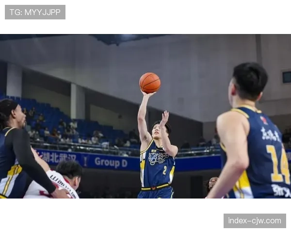 麦考尔已参与球队合练 杜锋将根据状态决定其首秀时间